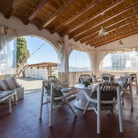 Masía Trabal Casa de Férias *