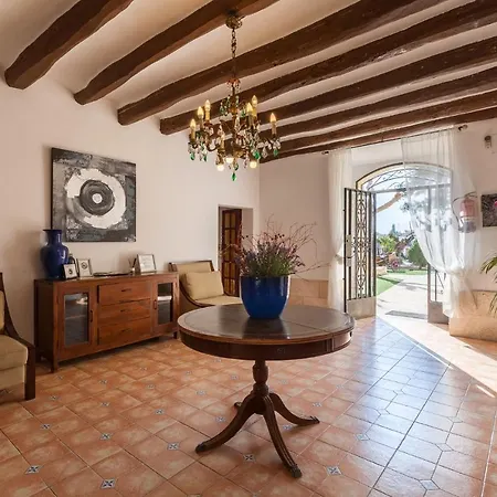 Masía Trabal Casa de Férias